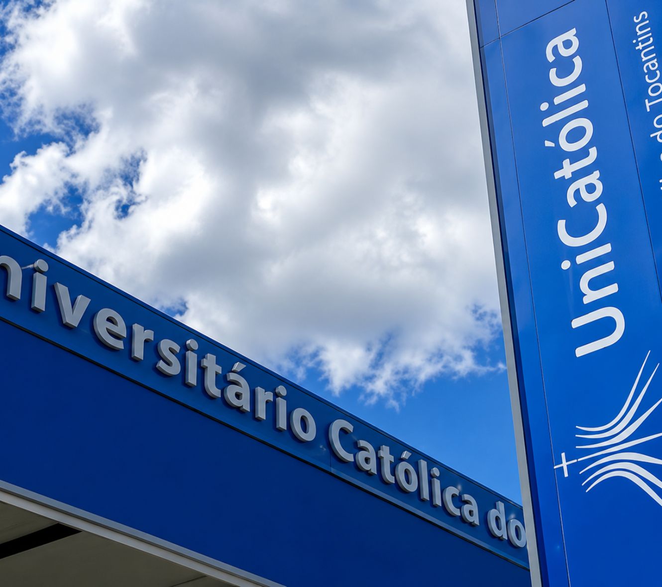 Uni Católica